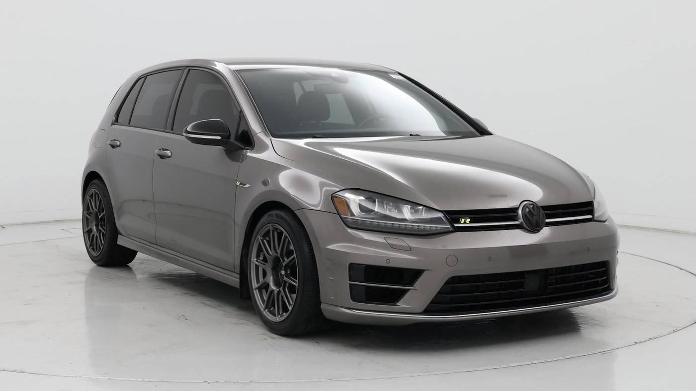 2017 Volkswagen Golf R