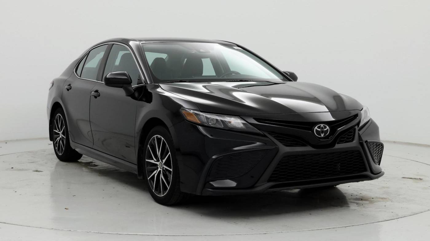 2021 Toyota Camry SE — Sedan — 16,269 mi — Chattanooga, TN