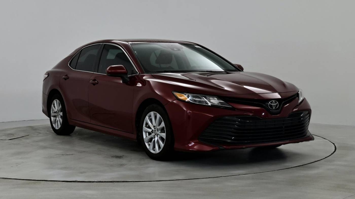 2020 Toyota Camry LE — Sedan — 46,875 mi — Chattanooga, TN