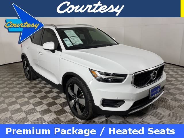 2020 Volvo XC40 Momentum — SUV — 45,445 mi — Scottsdale, AZ