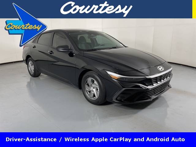 2024 Hyundai Elantra SE — Sedan — 9,611 mi — Scottsdale, AZ