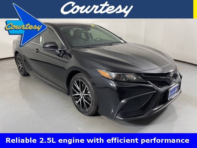 2024 Toyota Camry SE — Sedan — 33,722 mi — Scottsdale, AZ
