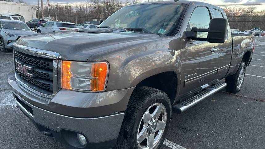 2011 GMC Sierra 2500HD SLT — Pickup Truck — 91,890 mi — Raritan, NJ