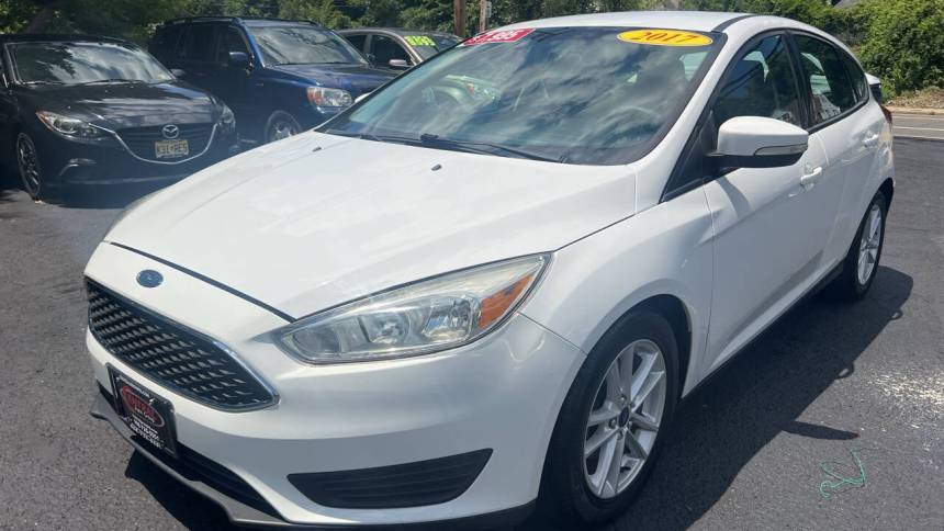 2017 Ford Focus SE — Hatchback — 104,039 mi — Raritan, NJ