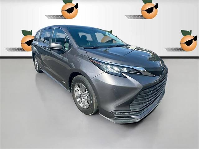 2021 Toyota Sienna LE — Minivan — 114,305 mi — Ontario, CA