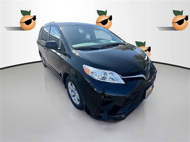 2020 Toyota Sienna LE — Minivan — 41,352 mi — Ontario, CA
