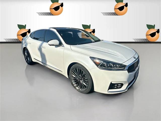 2018 Kia Cadenza Limited — Sedan — 96,126 mi — Ontario, CA