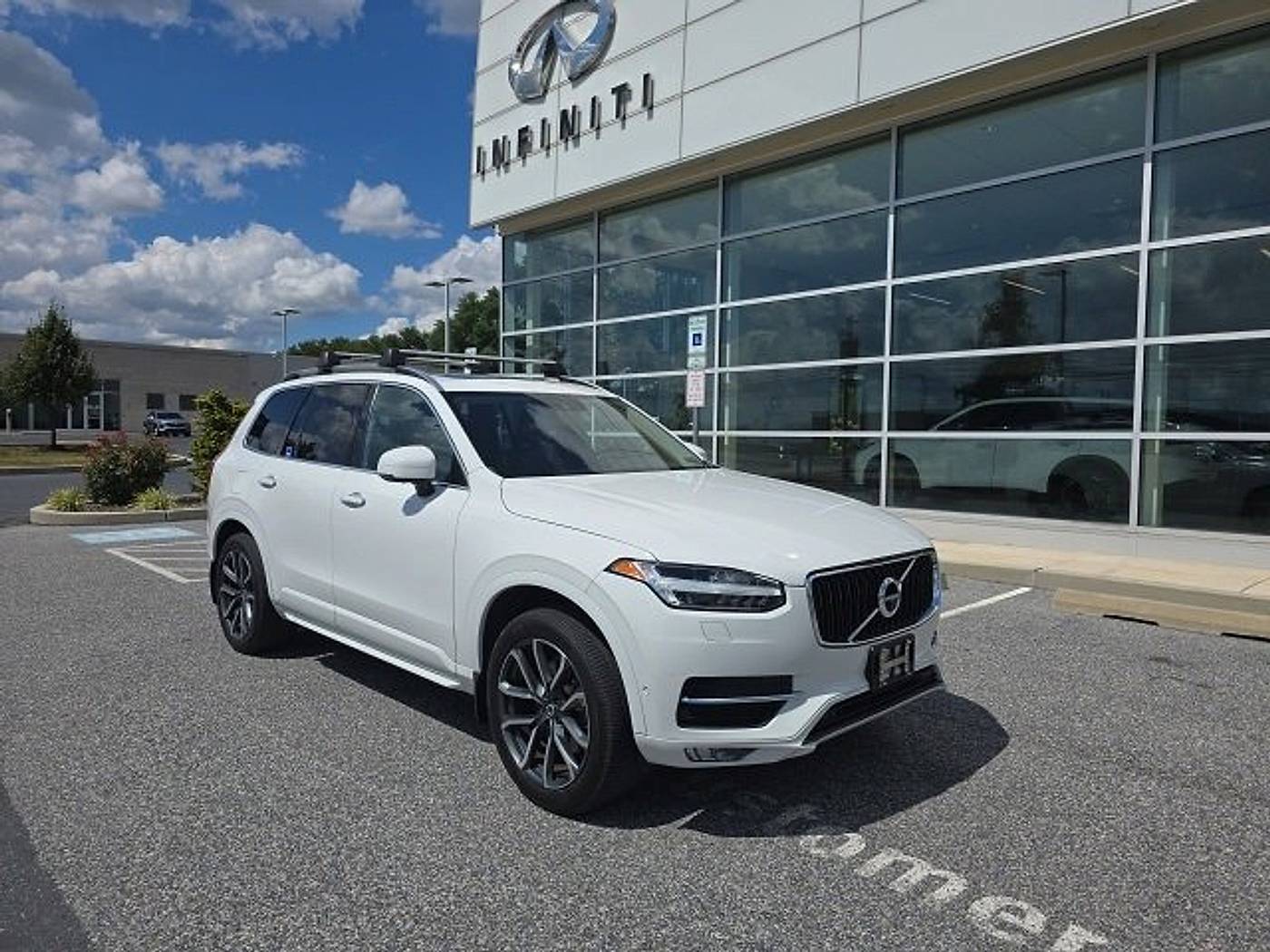 2016 Volvo XC90 T6 Momentum — SUV — 99,790 mi — Mechanicsburg, PA
