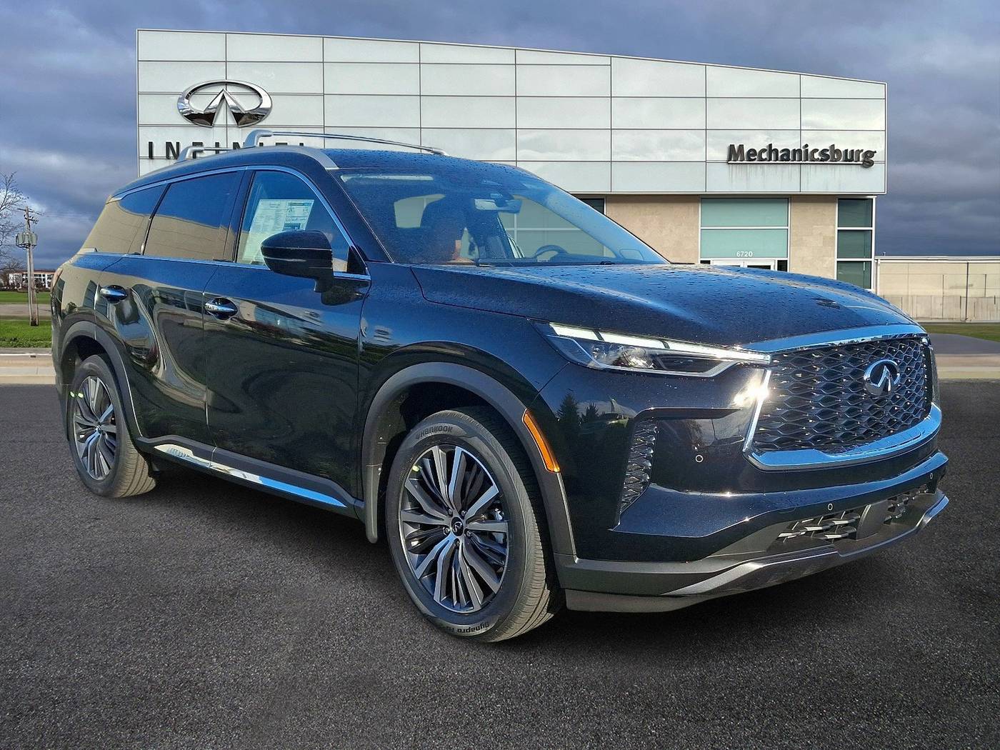 2025 INFINITI QX60 SENSORY — SUV — 826 mi — Mechanicsburg, PA