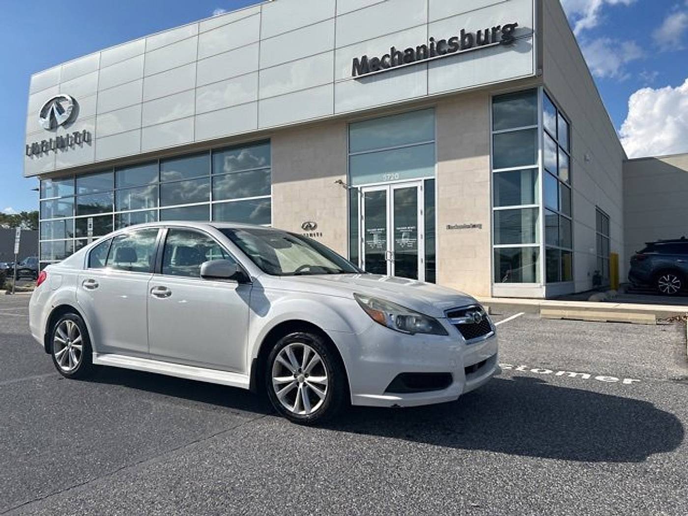 2014 Subaru Legacy 2.5i Premium — Sedan — 110,722 mi — Mechanicsburg, PA
