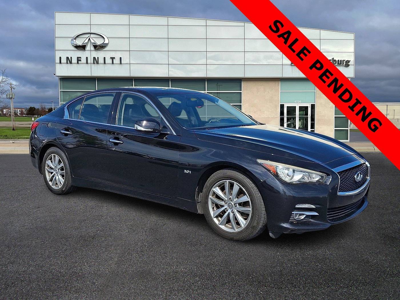 2016 INFINITI Q50 3.0t Premium — Sedan — 123,391 mi — Mechanicsburg, PA