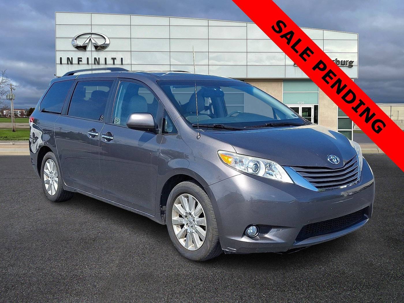 2013 Toyota Sienna Limited — Minivan — 125,558 mi — Mechanicsburg, PA