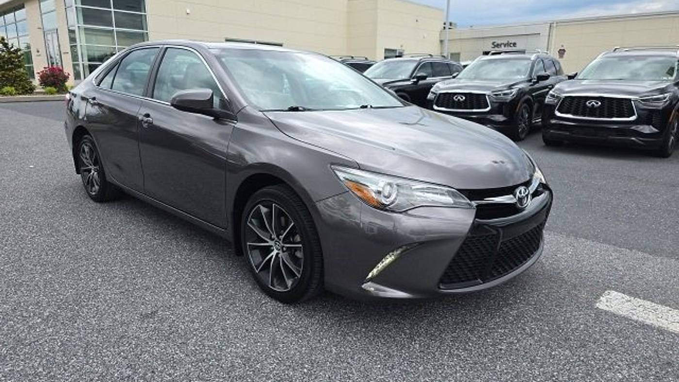 2017 Toyota Camry XLE