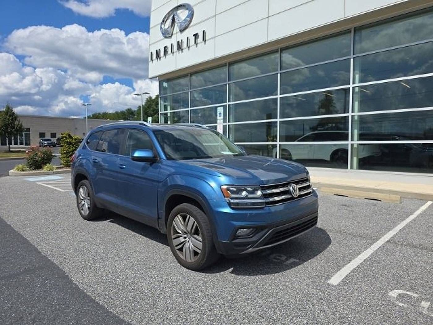 2019 Volkswagen Atlas SE with Technology — SUV — 102,953 mi — Mechanicsburg, PA