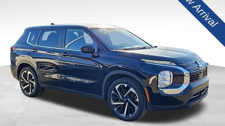 2022 Mitsubishi Outlander ES — SUV — 68,517 mi — Wilmington, NC