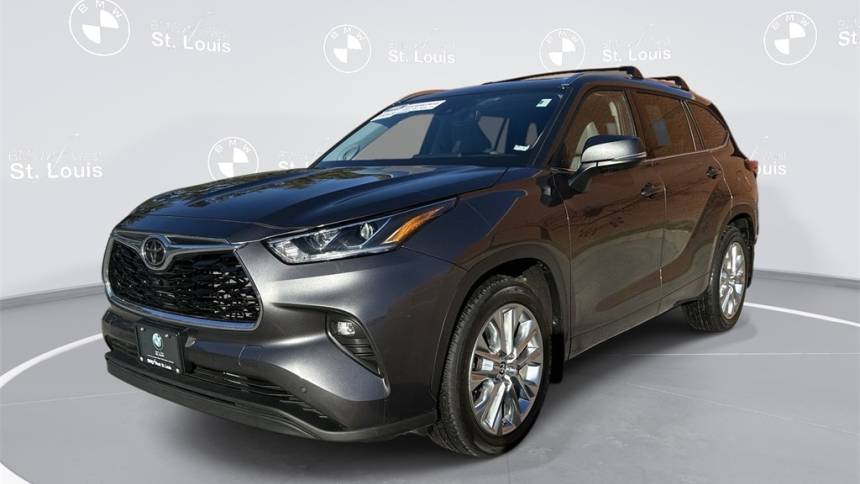 2022 Toyota Highlander Limited — SUV — 37,944 mi — Manchester, MO
