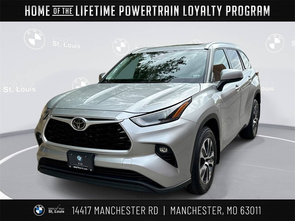 2021 Toyota Highlander XLE — SUV — 42,732 mi — Manchester, MO