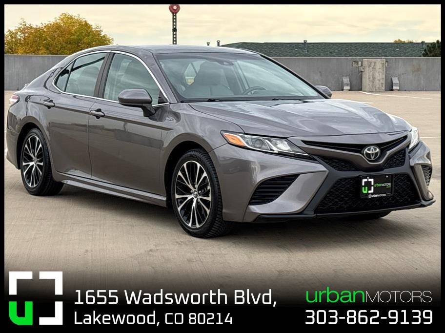 2020 Toyota Camry SE — Sedan — 74,893 mi — Lakewood, CO