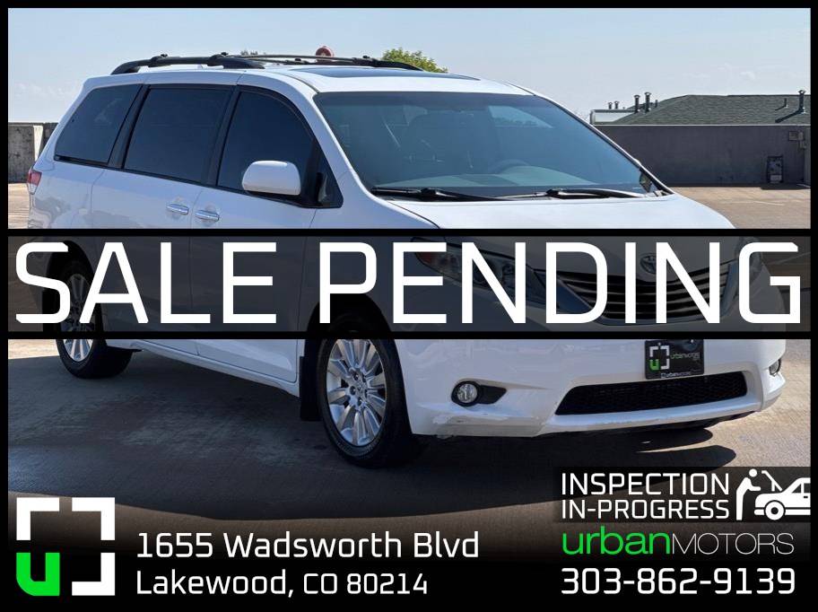 2011 Toyota Sienna XLE — Minivan — 159,751 mi — Lakewood, CO
