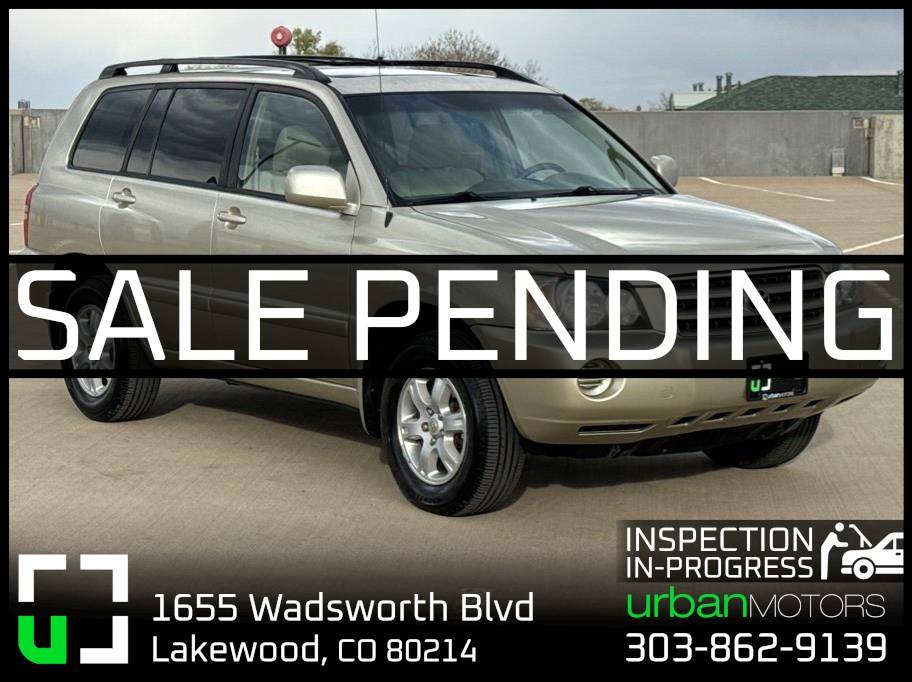 2001 Toyota Highlander Base V6 — SUV — 123,144 mi — Lakewood, CO