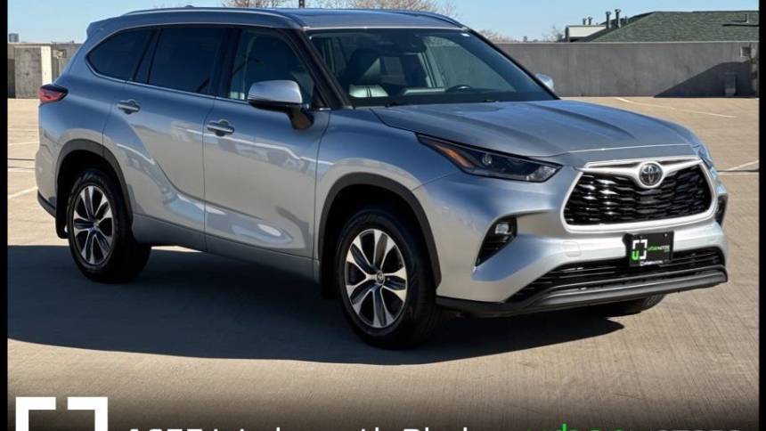 2021 Toyota Highlander XLE — SUV — 69,250 mi — Lakewood, CO