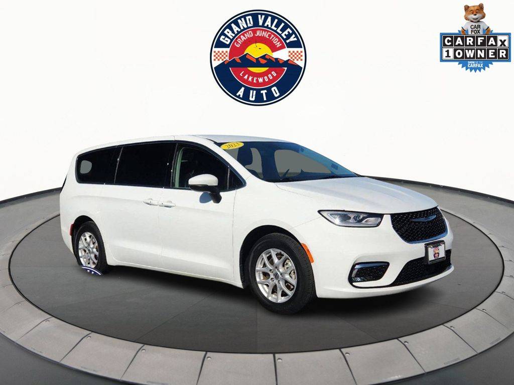 2023 Chrysler Pacifica Touring L — Minivan — 73,381 mi — Lakewood, CO