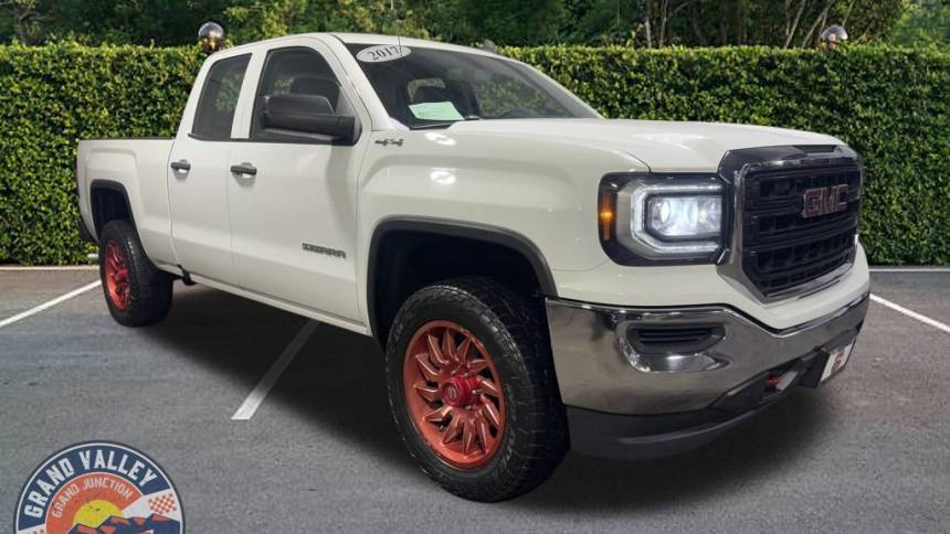 2017 GMC Sierra 1500 Base — Pickup Truck — 95,869 mi — Lakewood, CO