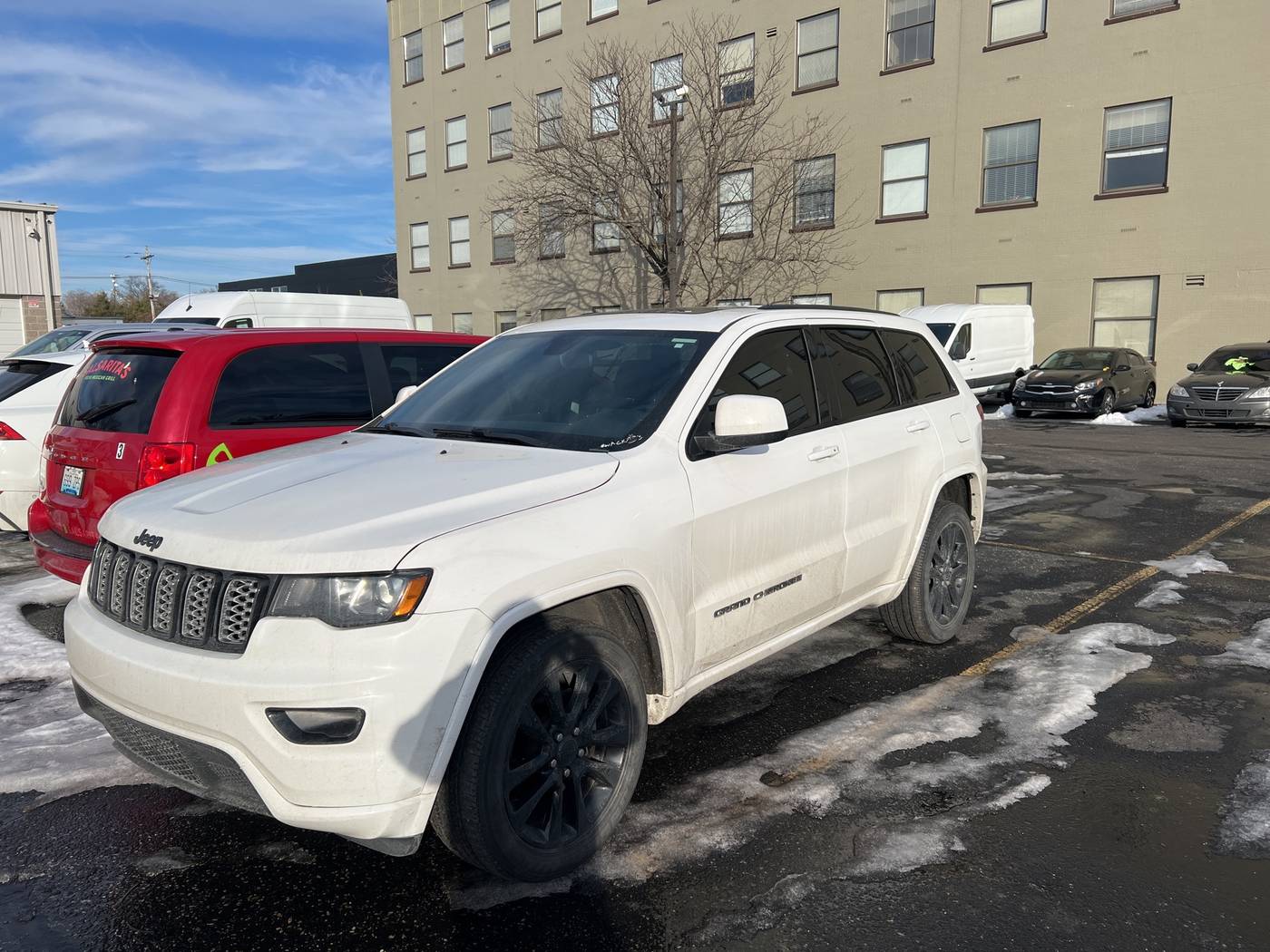 2019 Jeep Grand Cherokee Altitude — SUV — 82,302 mi — Shepherdsville, KY