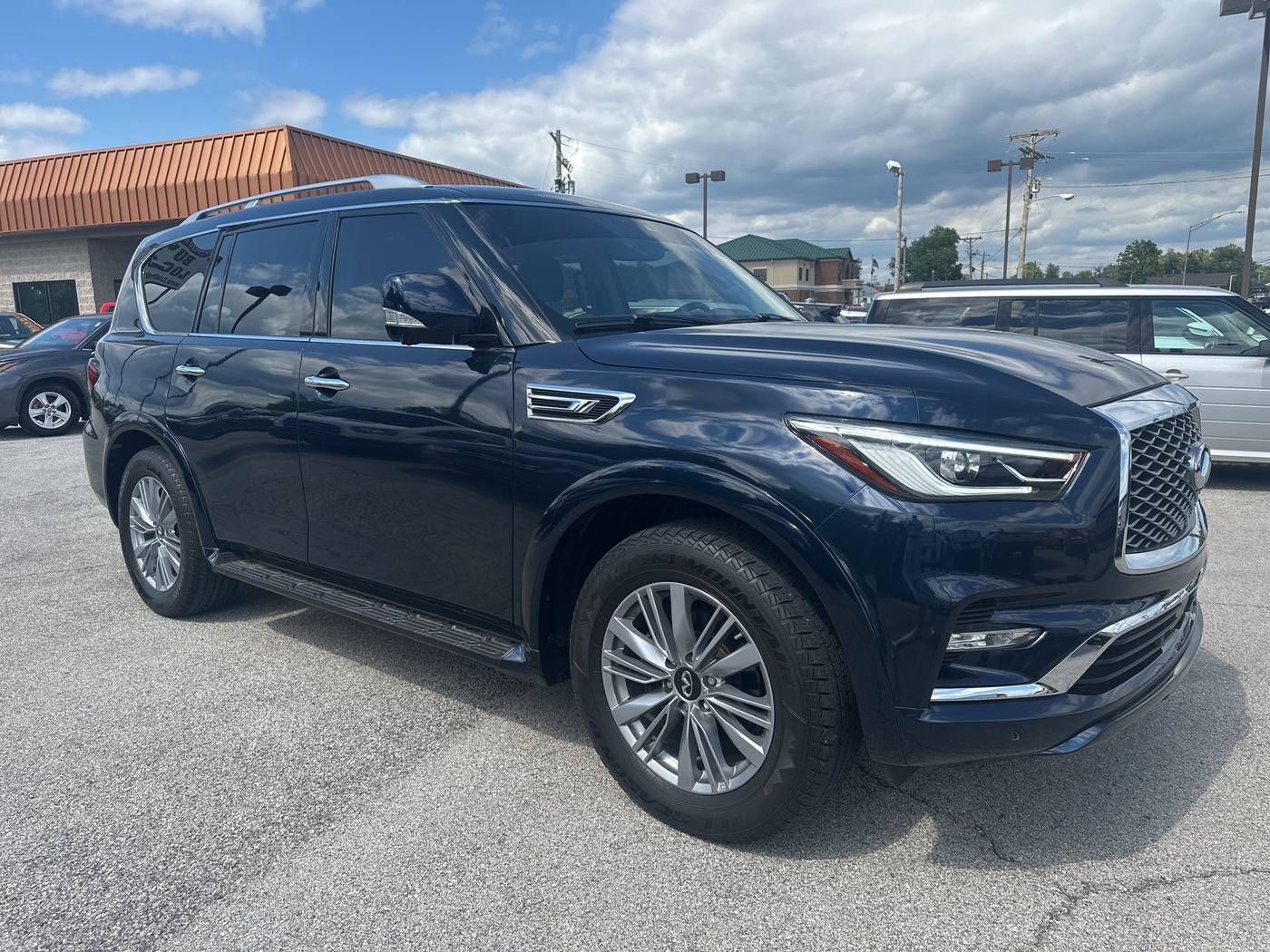 2019 INFINITI QX80 LUXE — SUV — 93,172 mi — Shepherdsville, KY