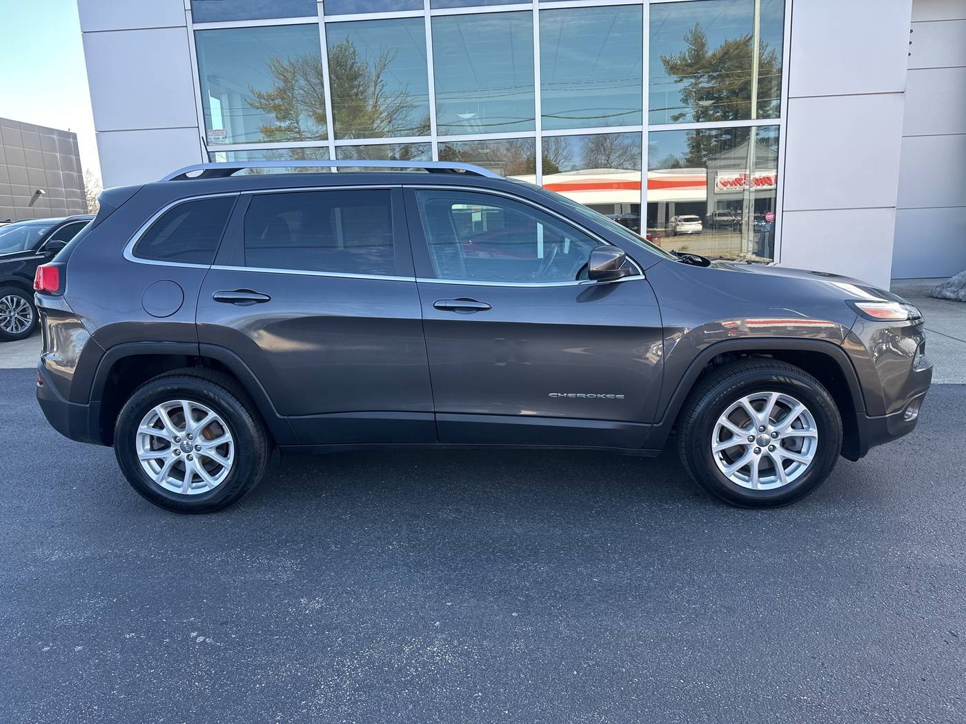 2016 Jeep Cherokee Latitude — SUV — 62,814 mi — Shepherdsville, KY