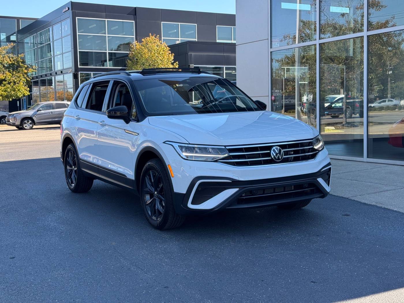 2024 Volkswagen Tiguan SE — SUV — 3,139 mi — Shepherdsville, KY
