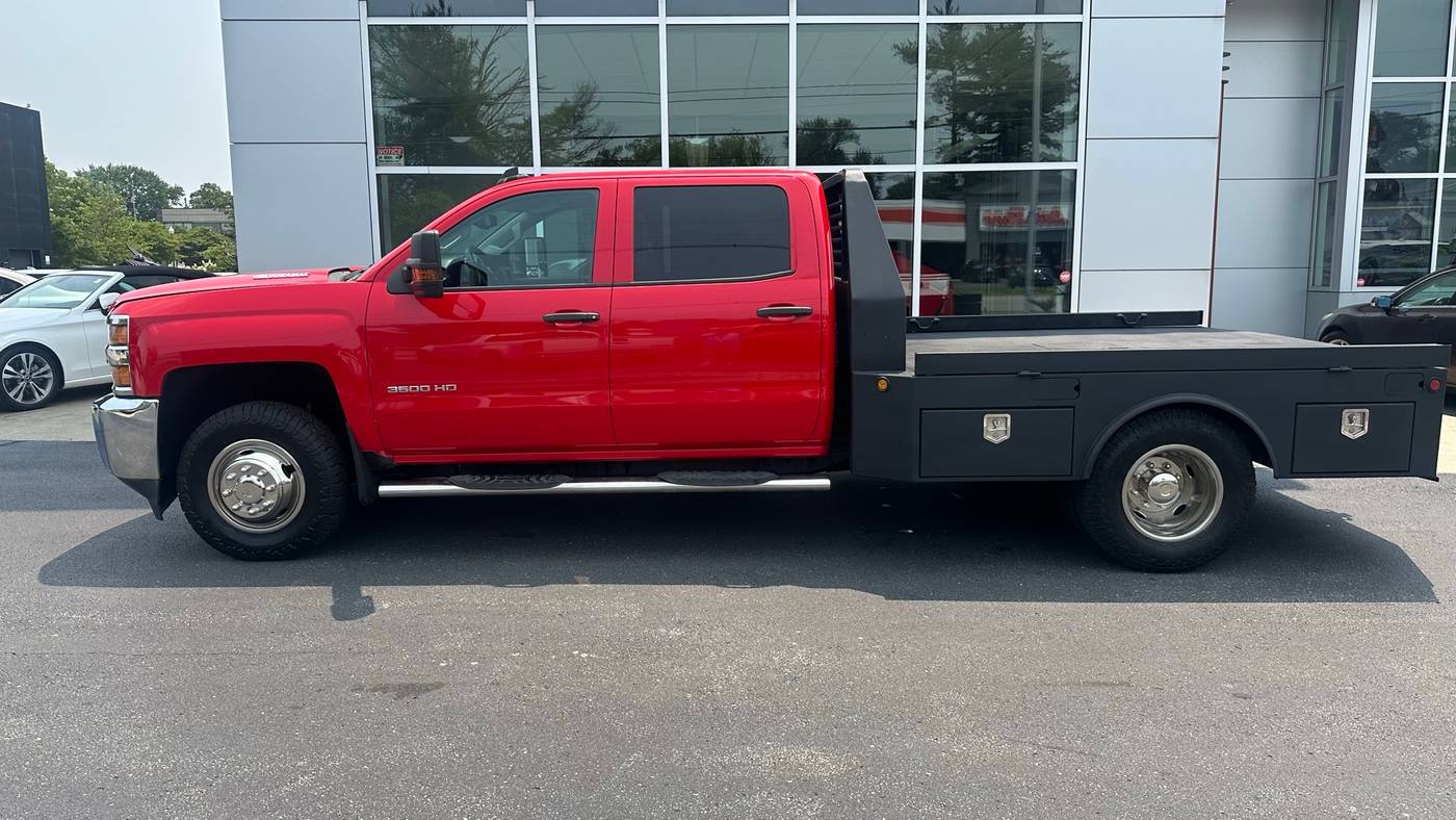 2016 Chevrolet Silverado 3500HD Chassis Cab WT — Chassis Cab Truck — 84,422 mi — Shepherdsville, KY