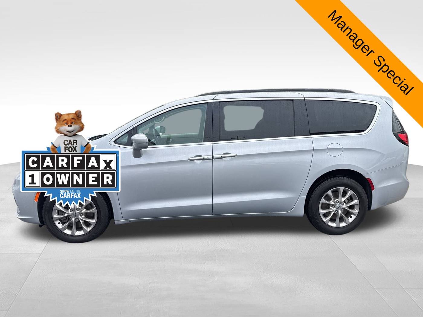 2022 Chrysler Pacifica Touring L — Minivan — 40,549 mi — Shepherdsville, KY