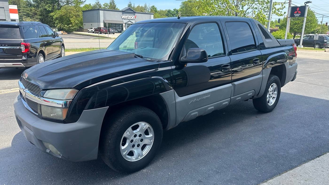 2002 Chevrolet Avalanche Base — Pickup Truck — 224,000 mi — Shepherdsville, KY