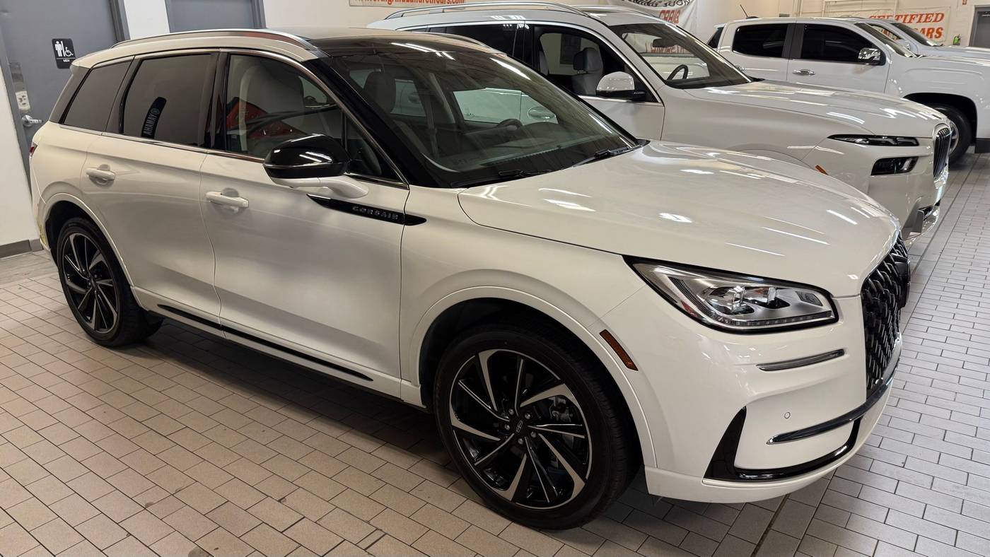2024 Lincoln Corsair Grand Touring — SUV — 5,677 mi — Shepherdsville, KY
