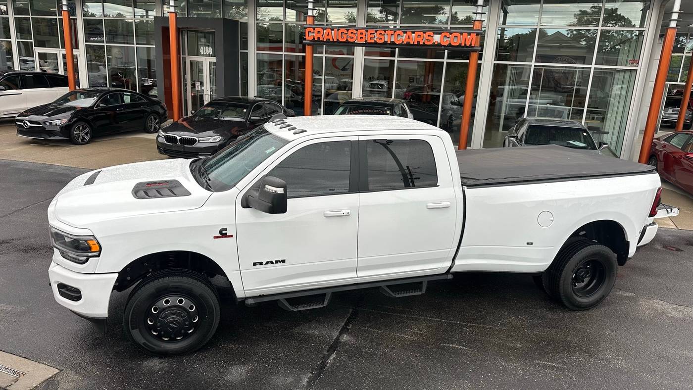2024 Ram 3500 Laramie — Pickup Truck — 17,416 mi — Shepherdsville, KY