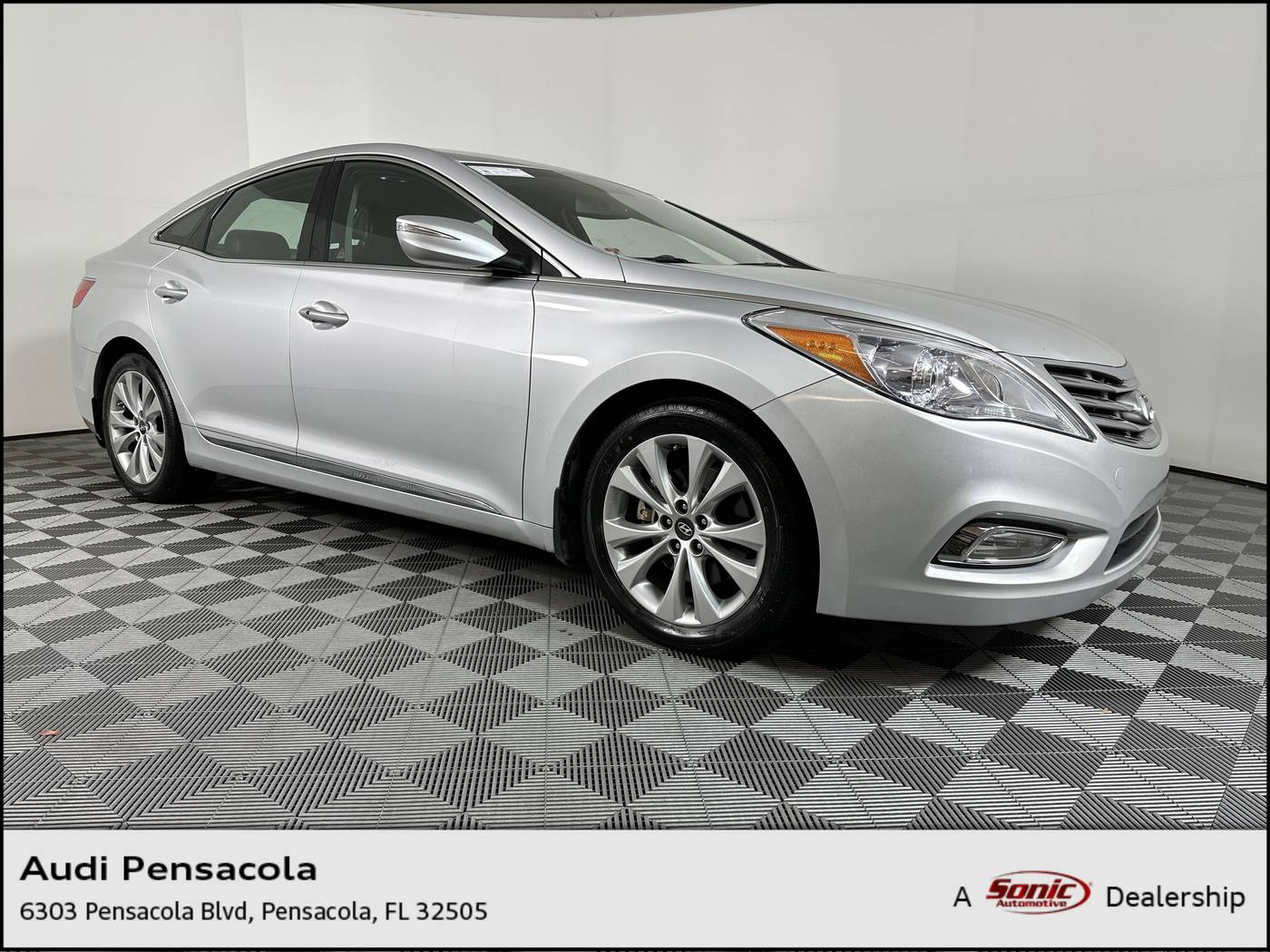 2014 Hyundai Azera Base — Sedan — 117,204 mi — Pensacola, FL