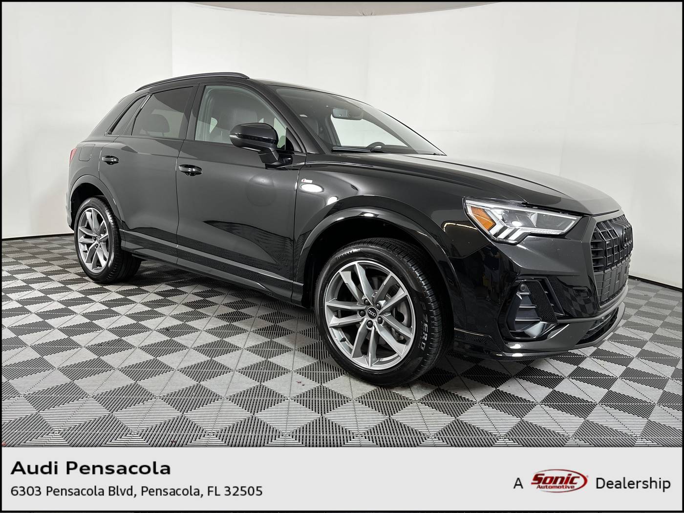 2025 Audi Q3 S line Premium — SUV — 3,956 mi — Pensacola, FL