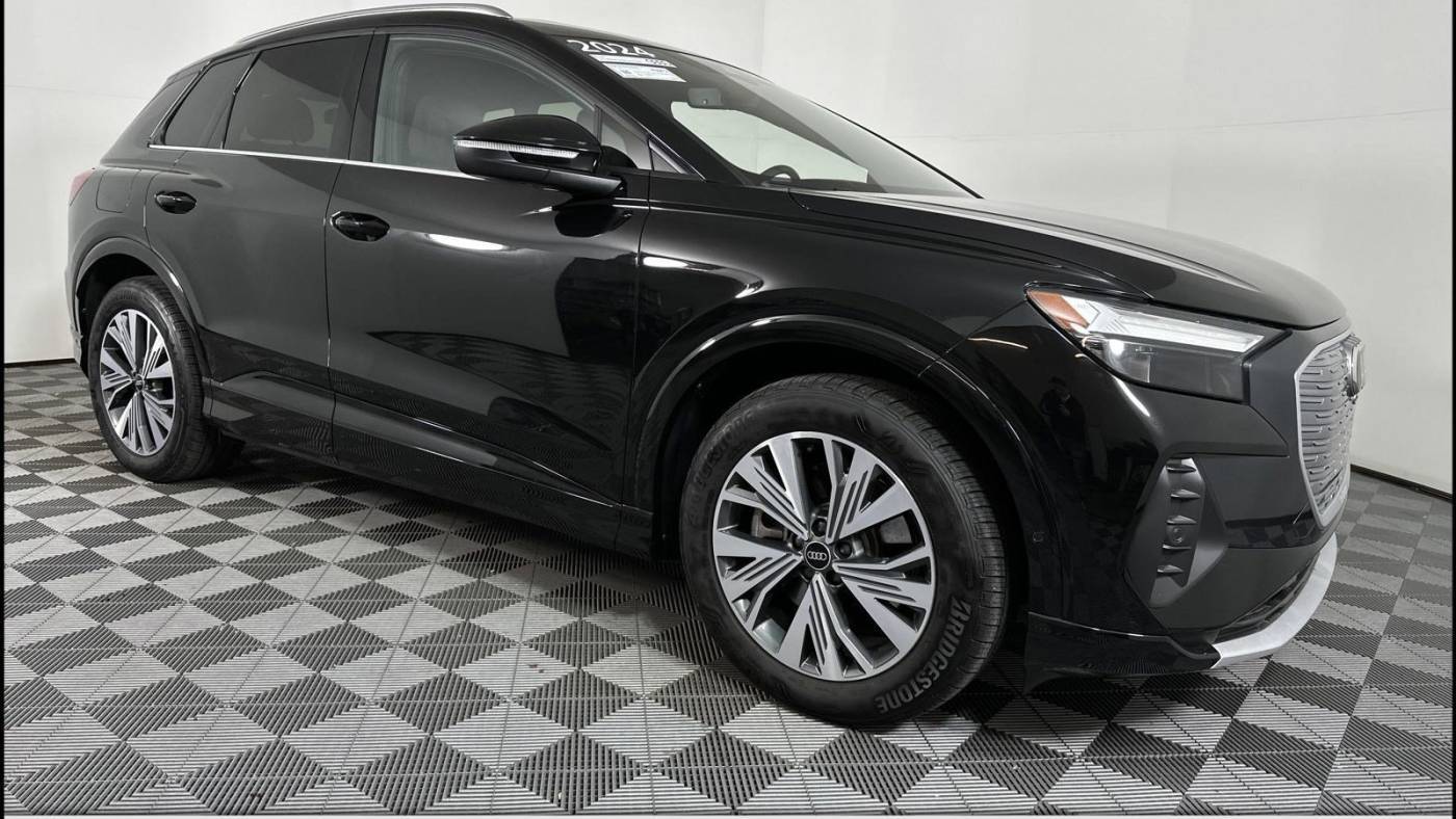 2024 Audi Q4 e-tron Premium Plus — SUV — 7,907 mi — Pensacola, FL