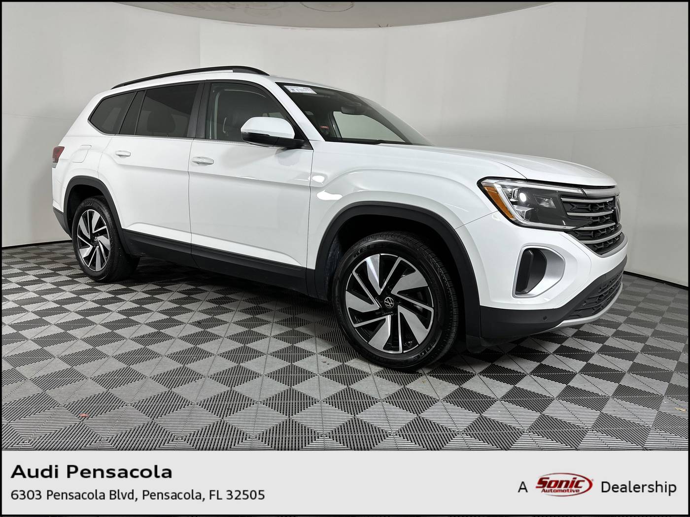 2024 Volkswagen Atlas SE with Technology — SUV — 31,096 mi — Pensacola, FL