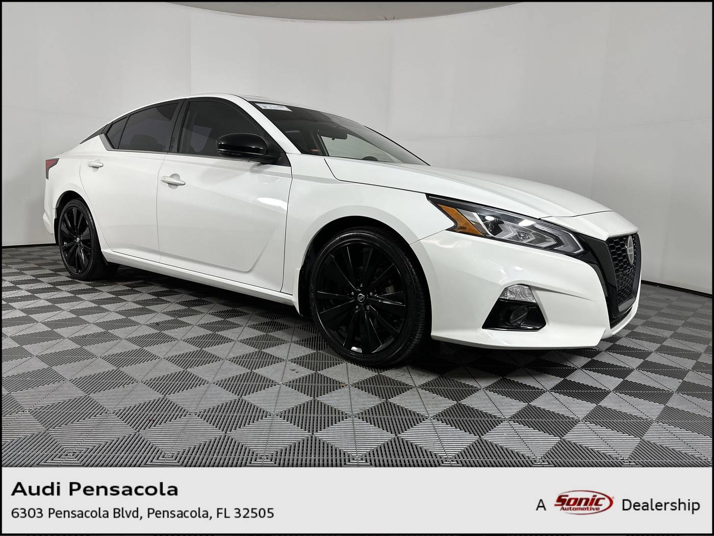 2022 Nissan Altima SR — Sedan — 23,340 mi — Pensacola, FL