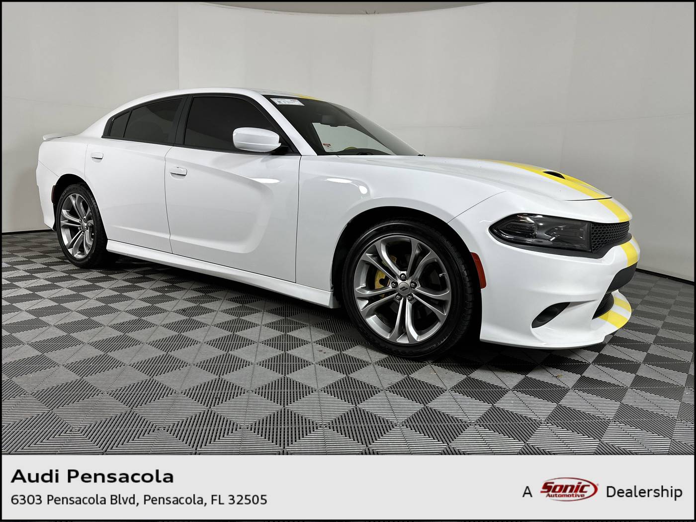2022 Dodge Charger R/T — Sedan — 44,637 mi — Pensacola, FL