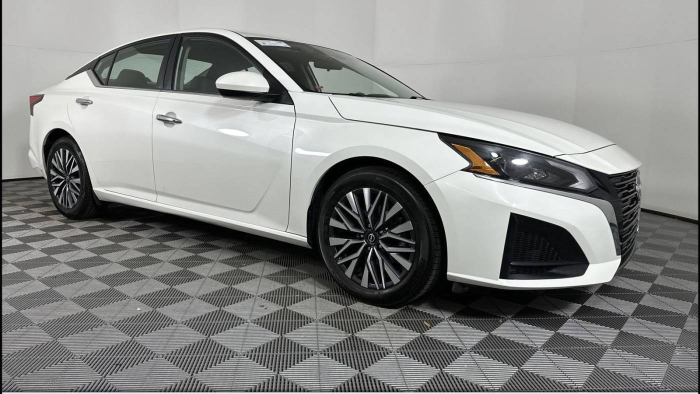 2023 Nissan Altima SV — Sedan — 54,629 mi — Pensacola, FL