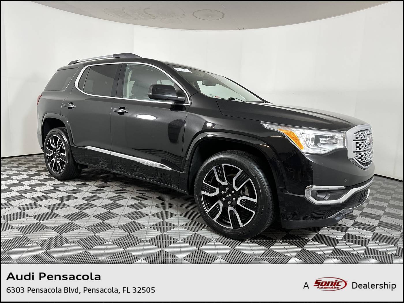 2019 GMC Acadia Denali — SUV — 68,596 mi — Pensacola, FL