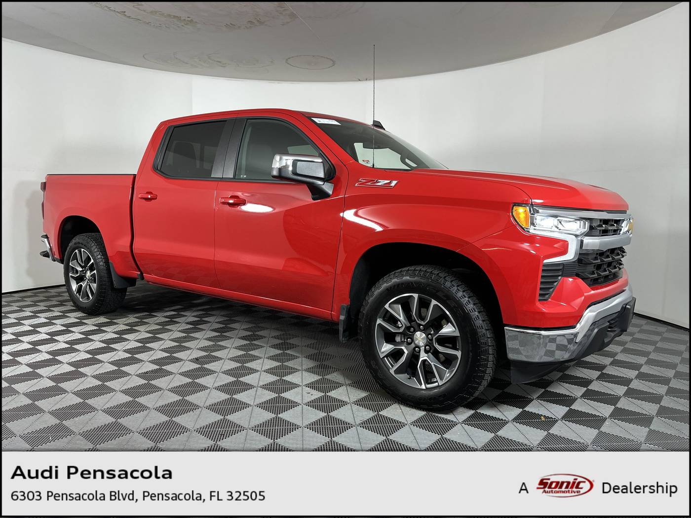 2024 Chevrolet Silverado 1500 LT — Pickup Truck — 10,020 mi — Pensacola, FL