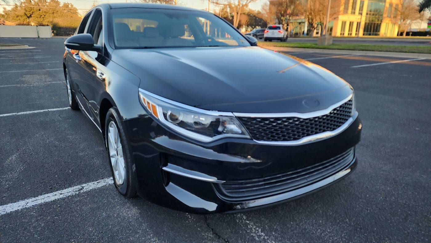 2016 Kia Optima LX — Sedan — 78,199 mi — Austin, TX