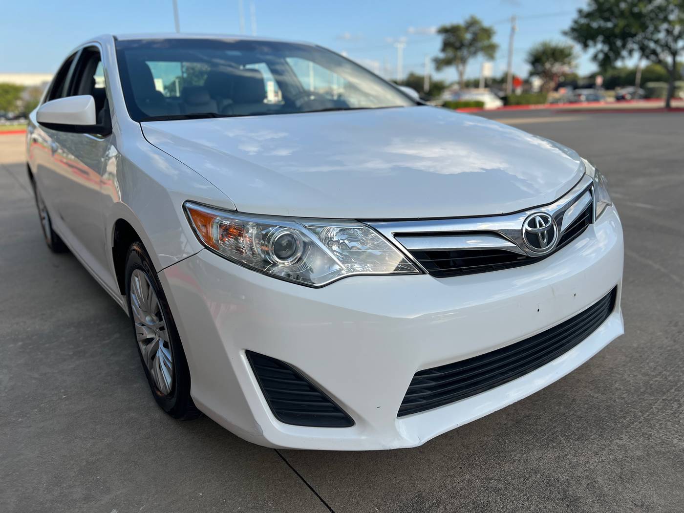 2014 Toyota Camry LE — Sedan — 91,792 mi — Austin, TX