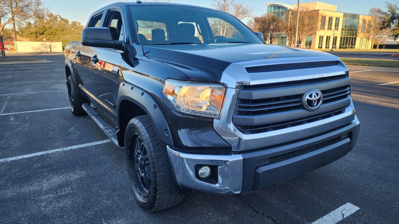 2014 Toyota Tundra SR5 — Pickup Truck — 230,844 mi — Austin, TX