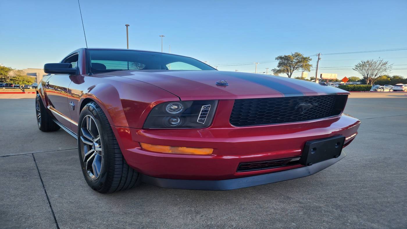 2009 Ford Mustang Base — Coupe — 74,068 mi — Austin, TX