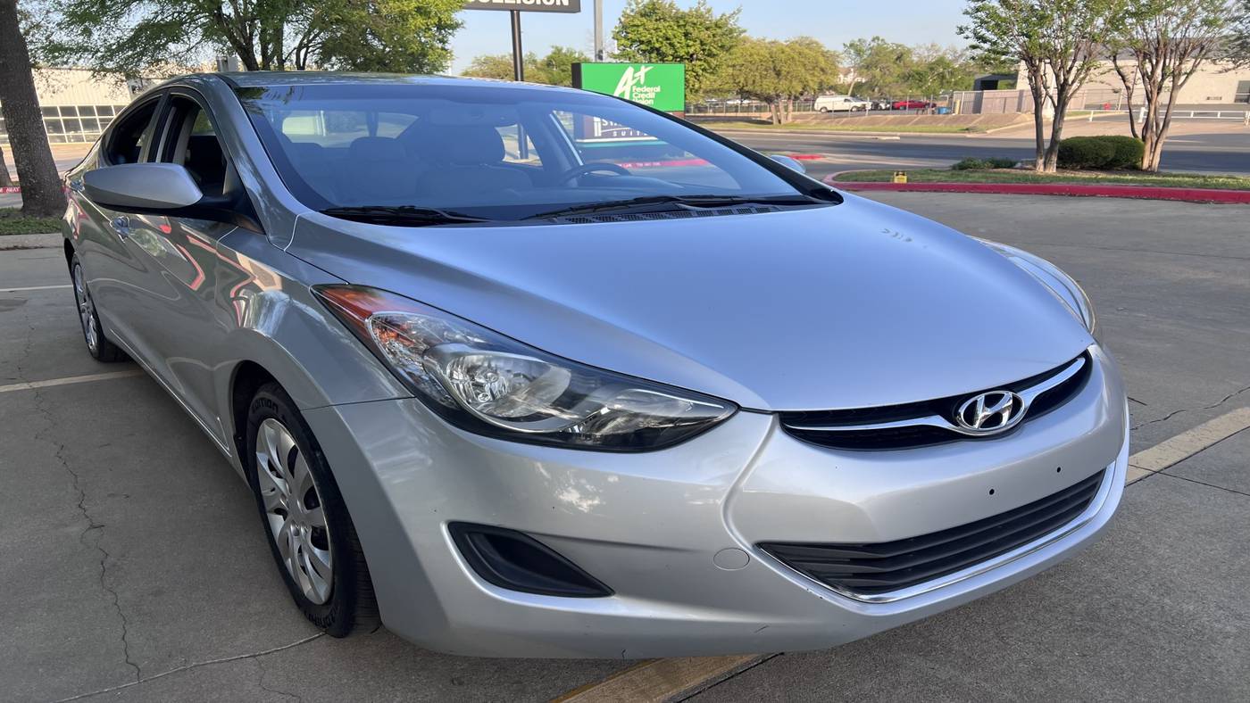 2013 Hyundai Elantra GLS — Sedan — 74,831 mi — Austin, TX